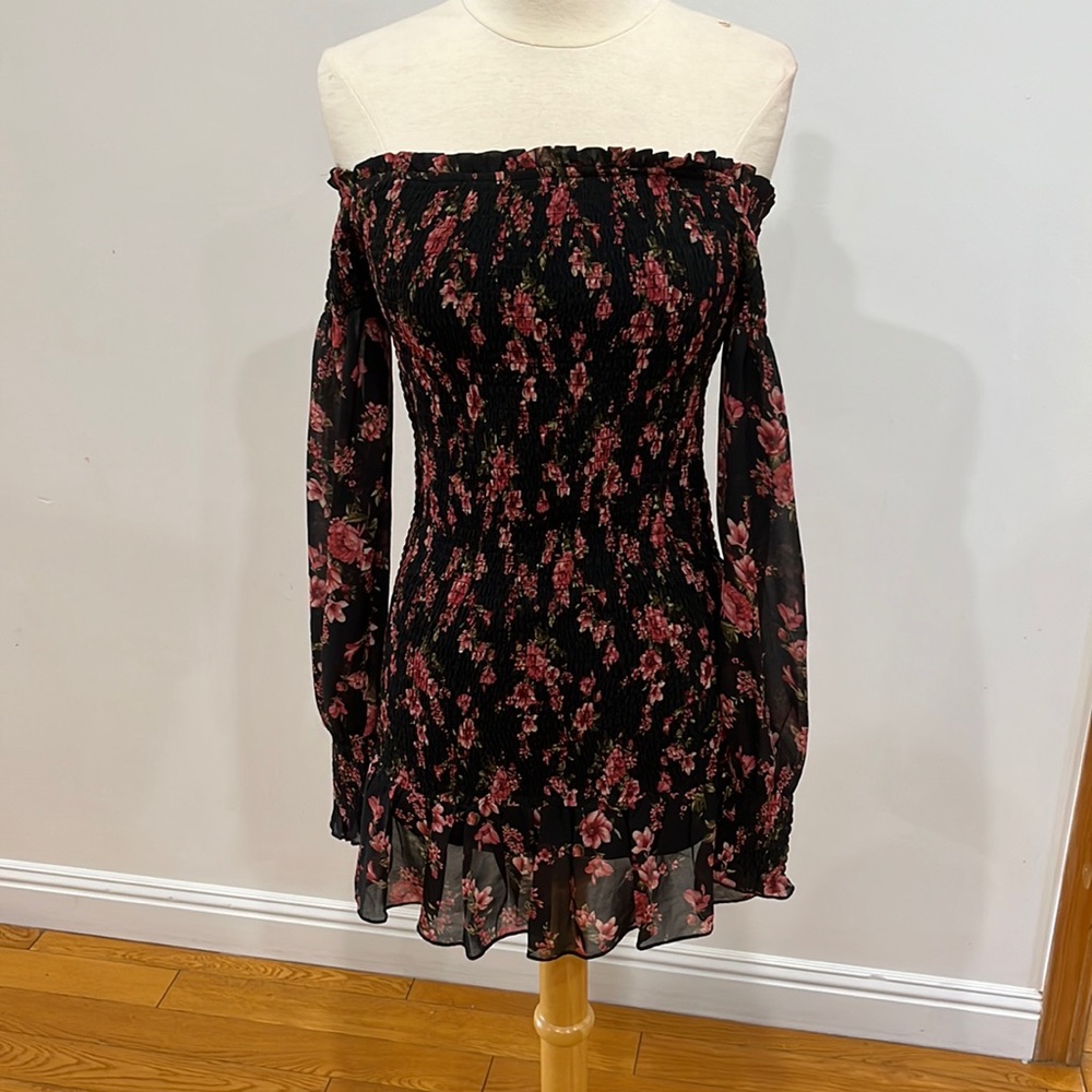 NWT, Forever 21 floral off shoulder dress